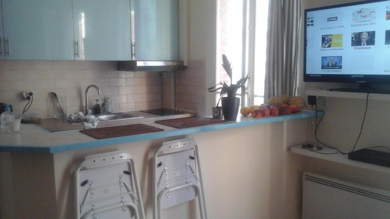 Trouville Centre 2 Pieces Balcon Sur Plage A 30 Metres 아파트 외부 사진