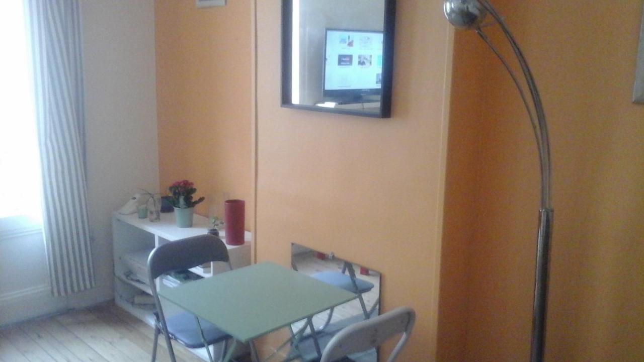Trouville Centre 2 Pieces Balcon Sur Plage A 30 Metres 아파트 외부 사진